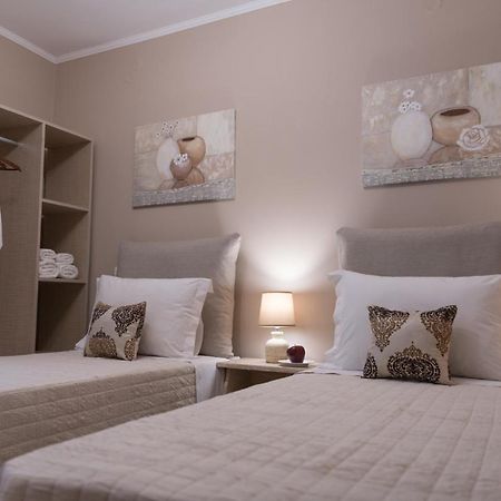 V. P. Place. Argostoli  Ngoại thất bức ảnh