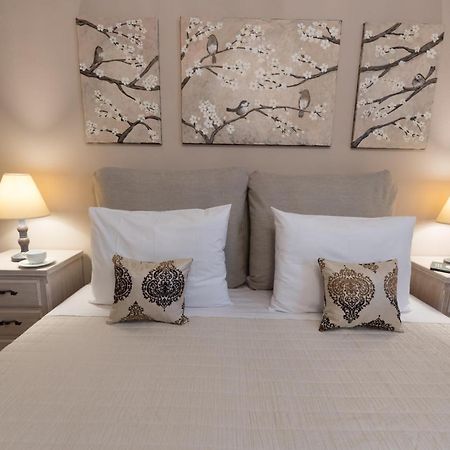 V. P. Place. Argostoli  Ngoại thất bức ảnh