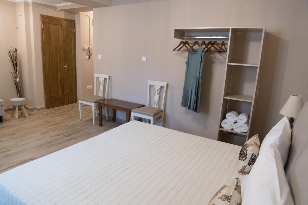 V. P. Place. Argostoli  Ngoại thất bức ảnh